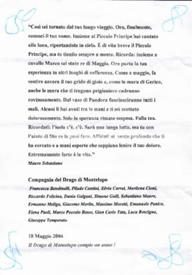 Camicia contenente materiale a stampa, pieghevoli, una busta, volantini